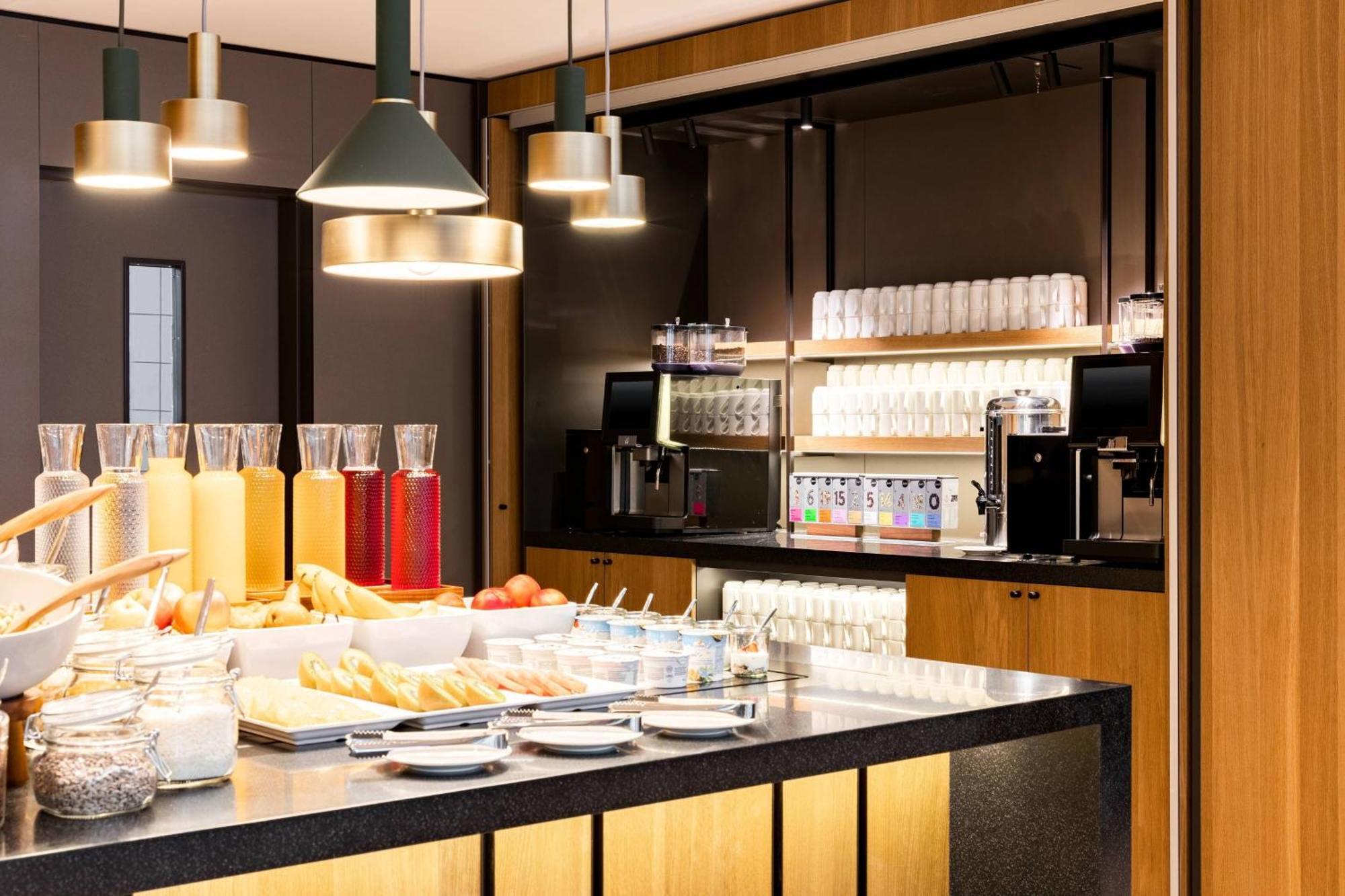 Ac Hotel By Marriott Riga Exterior photo